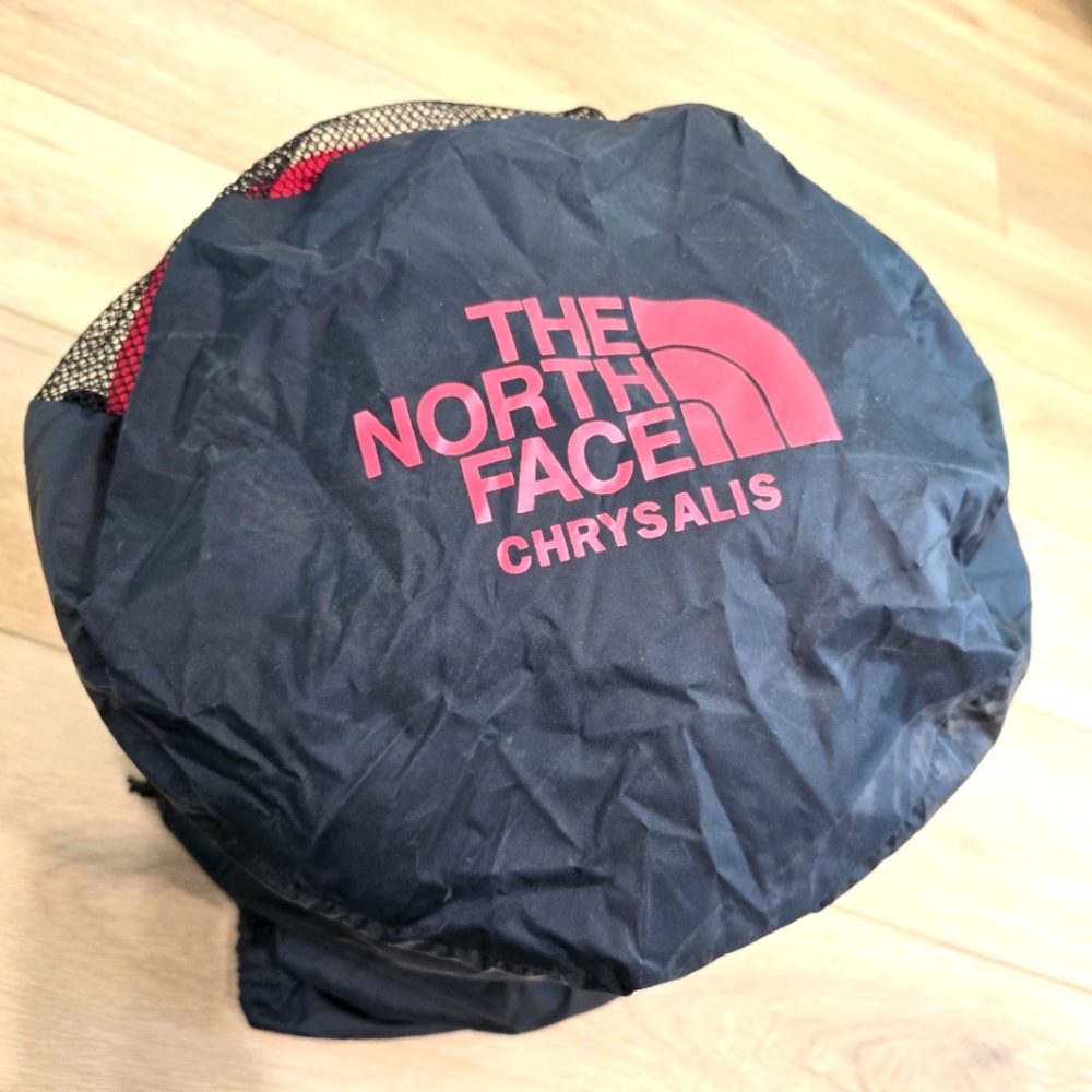 VTG NORTH FACE Sleeping Bag CHRYSALIS Red Camping Outdoor Hiking Adventure Gear
